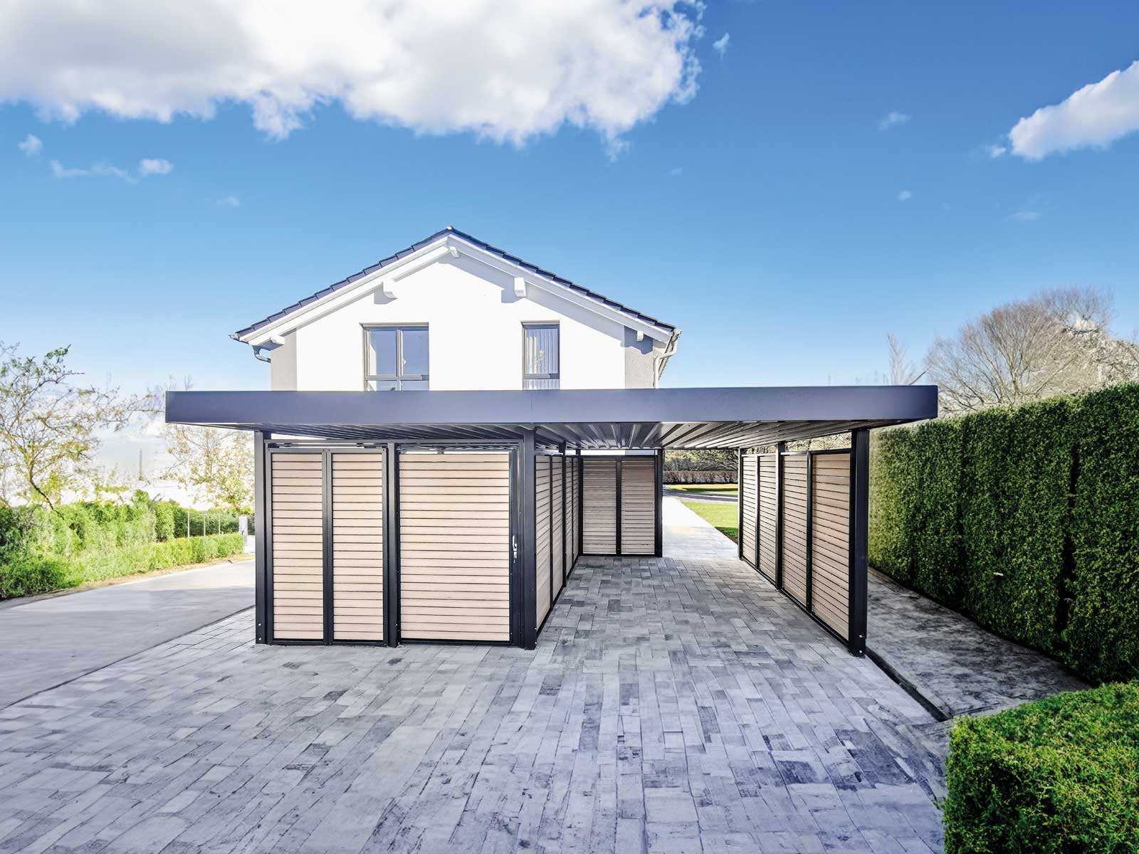 Welche Dachformen gibt es bei einer Terrassenüberdachung aus Alu?